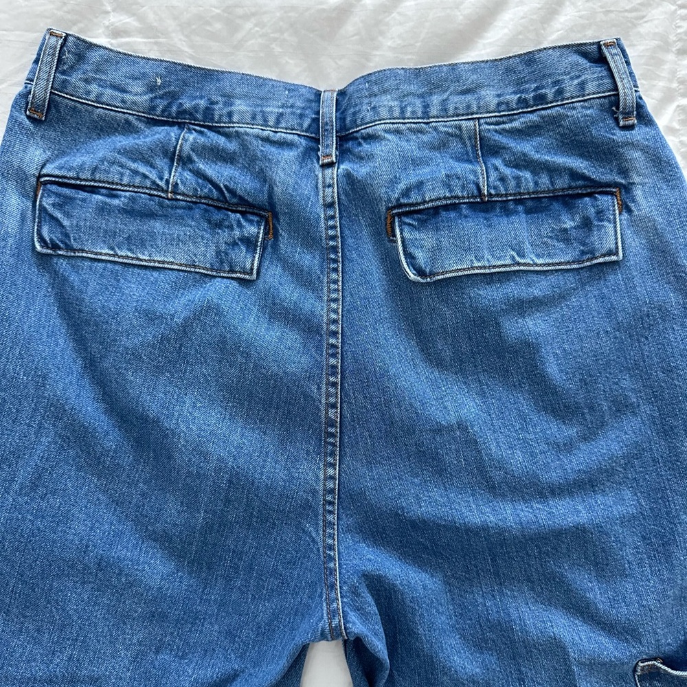 Aritzia Denim Forum The 90’s Millie Hi Rise Cargo Jean size 31 - Picture 5 of 9